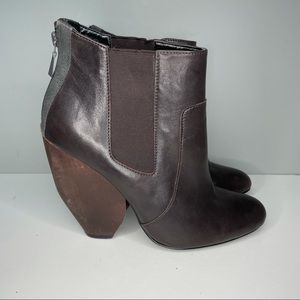 Rachel Roy Size 10 M ankle boots Wooden Heels Womens Shoes